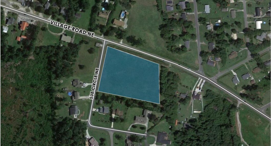 Village Road NE & Sue Circle NE, Leland, NC à vendre Photo principale– Image 1 sur 4
