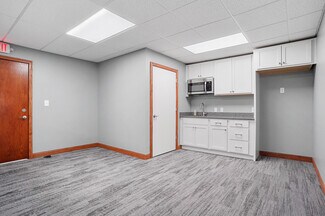 Plus de détails pour 1337 Commerce Dr, Stow, OH - Local d’activités à vendre