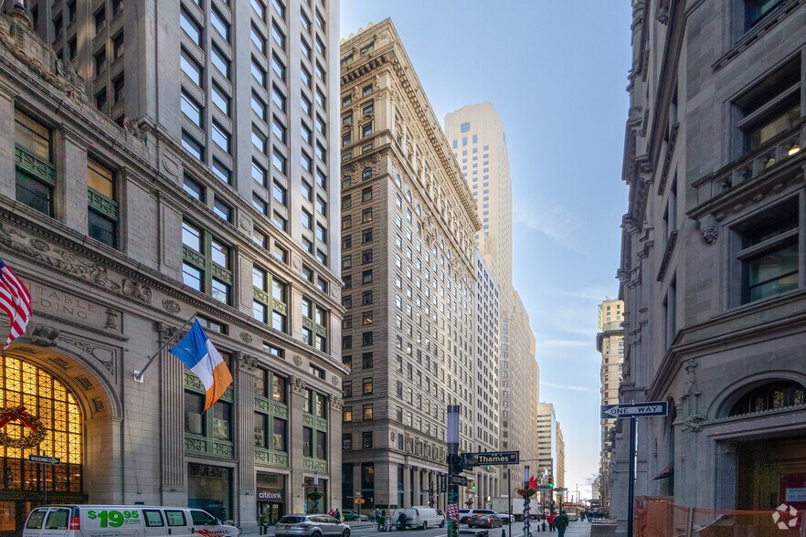 100 Broadway, New York, NY à louer - Photo de l’immeuble – Image 1 sur 3