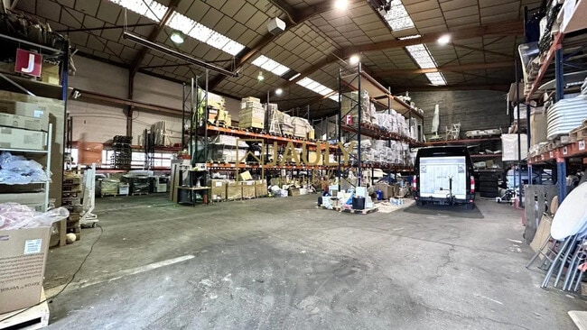 Plus de détails pour 51 Avenue De L'Epinette, Meaux - Industriel/Logistique à louer