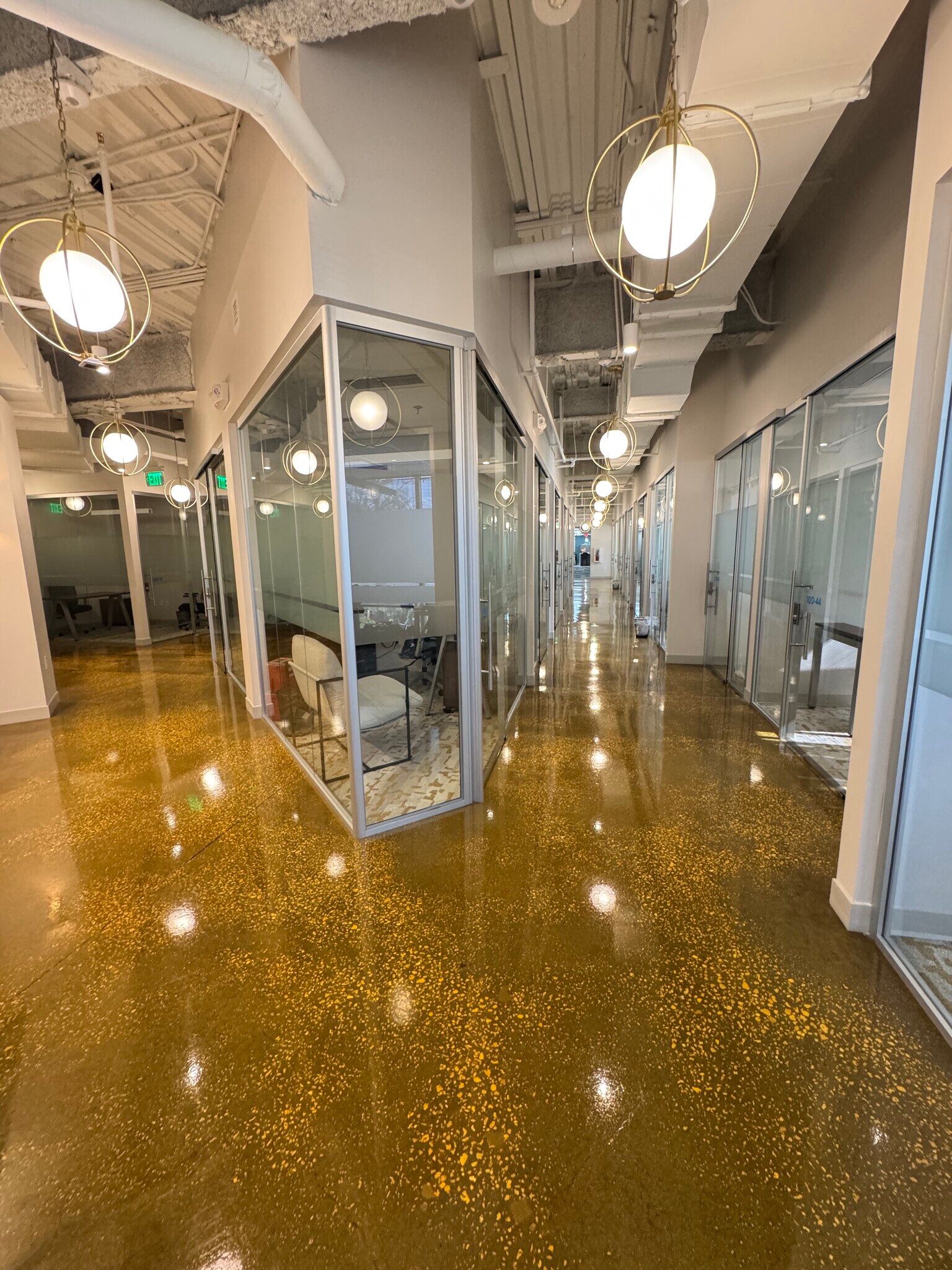 3903 Northdale Blvd, Tampa, FL à louer Photo intérieure– Image 1 sur 3