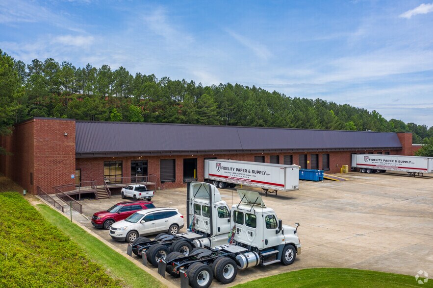 5605 Gwaltney Dr SW, Atlanta, GA à louer - Photo principale – Image 1 sur 5