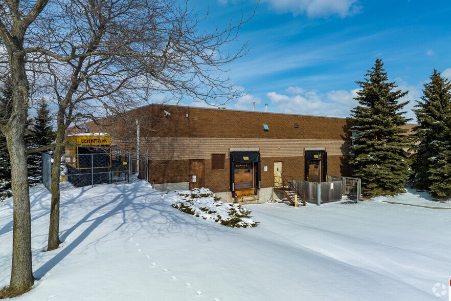 1851 Sandstone Mnr, Pickering, ON à louer - Photo de l’immeuble – Image 3 sur 13
