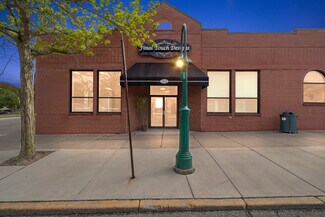 Plus de détails pour 150 E University Dr, Rochester, MI - Local commercial à louer