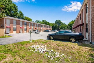Plus de détails pour Turkey Creek and Hammocks Townhomes – Logement à vendre