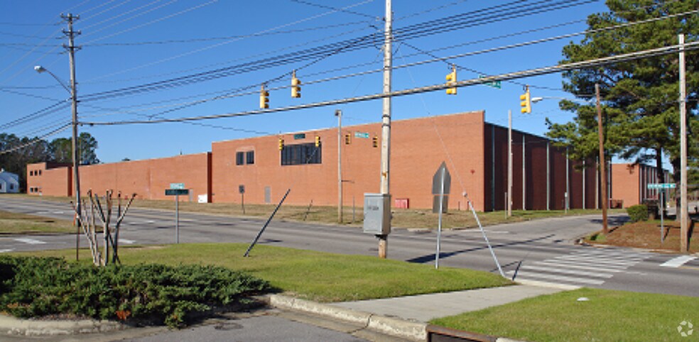 905 Herring Ave, Wilson, NC à vendre - Photo de l’immeuble – Image 3 sur 4