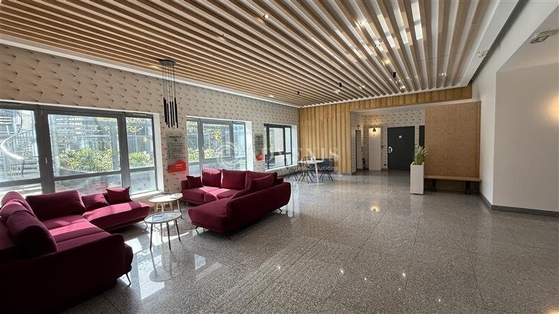 Bureau dans Lognes à louer Hall d’entrée– Image 1 sur 9