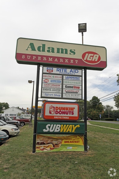 1367-1391 New Haven Ave, Milford, CT à louer - Photo de l’immeuble – Image 3 sur 5