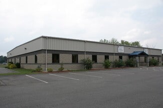 Plus de détails pour 1984 Westover Rd, Chicopee, MA - Bureau à louer