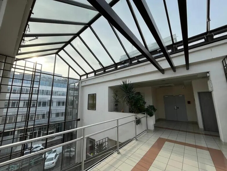 79-91 Rue Pierre Sémard, Châtillon à louer - Photo intérieure – Image 2 sur 7