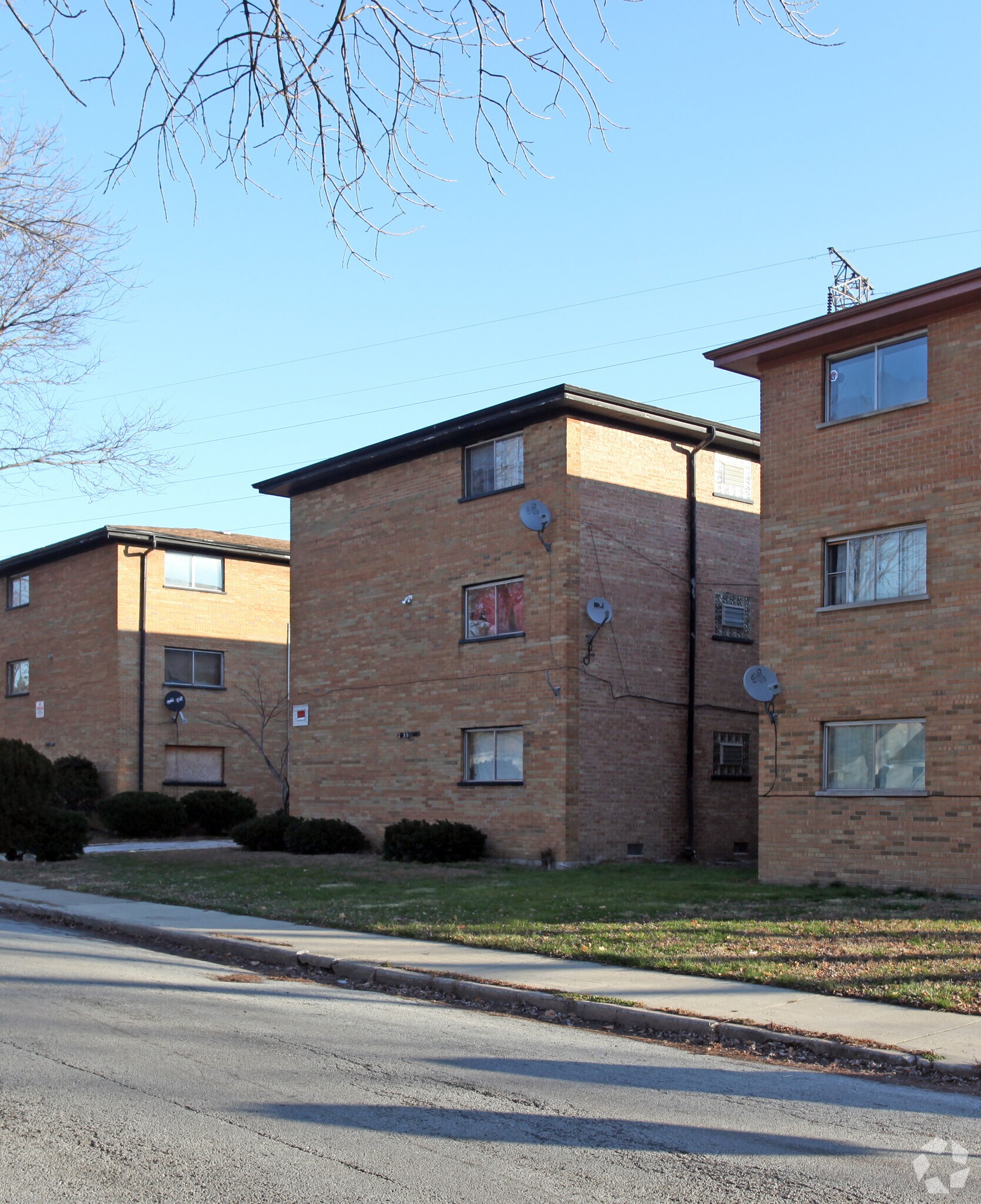 12353 S Lowe Ave, Chicago, IL à vendre Photo principale– Image 1 sur 3