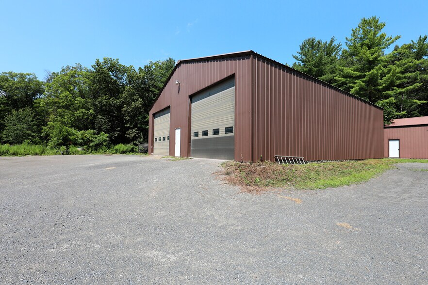 2906 NY-28, Shokan, NY à louer - Photo de l’immeuble – Image 3 sur 9