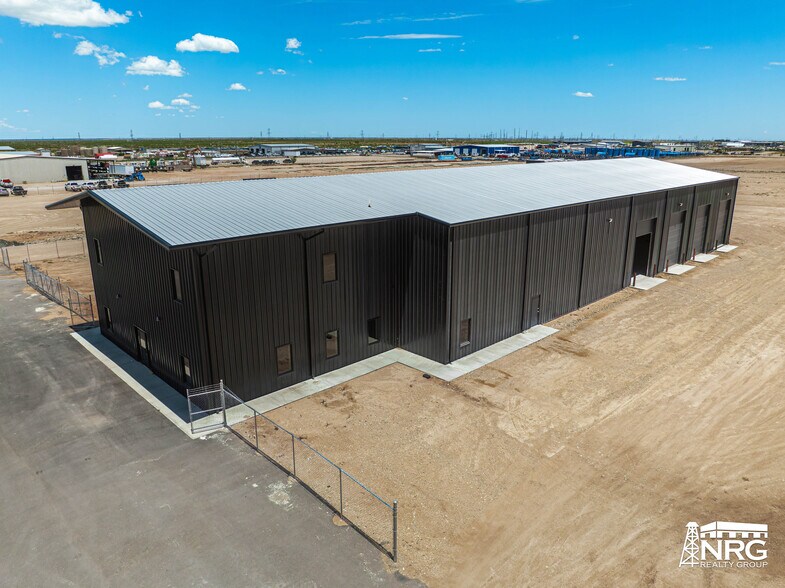 5620 N FM 1788, Midland, TX à louer - Photo de l’immeuble – Image 2 sur 18