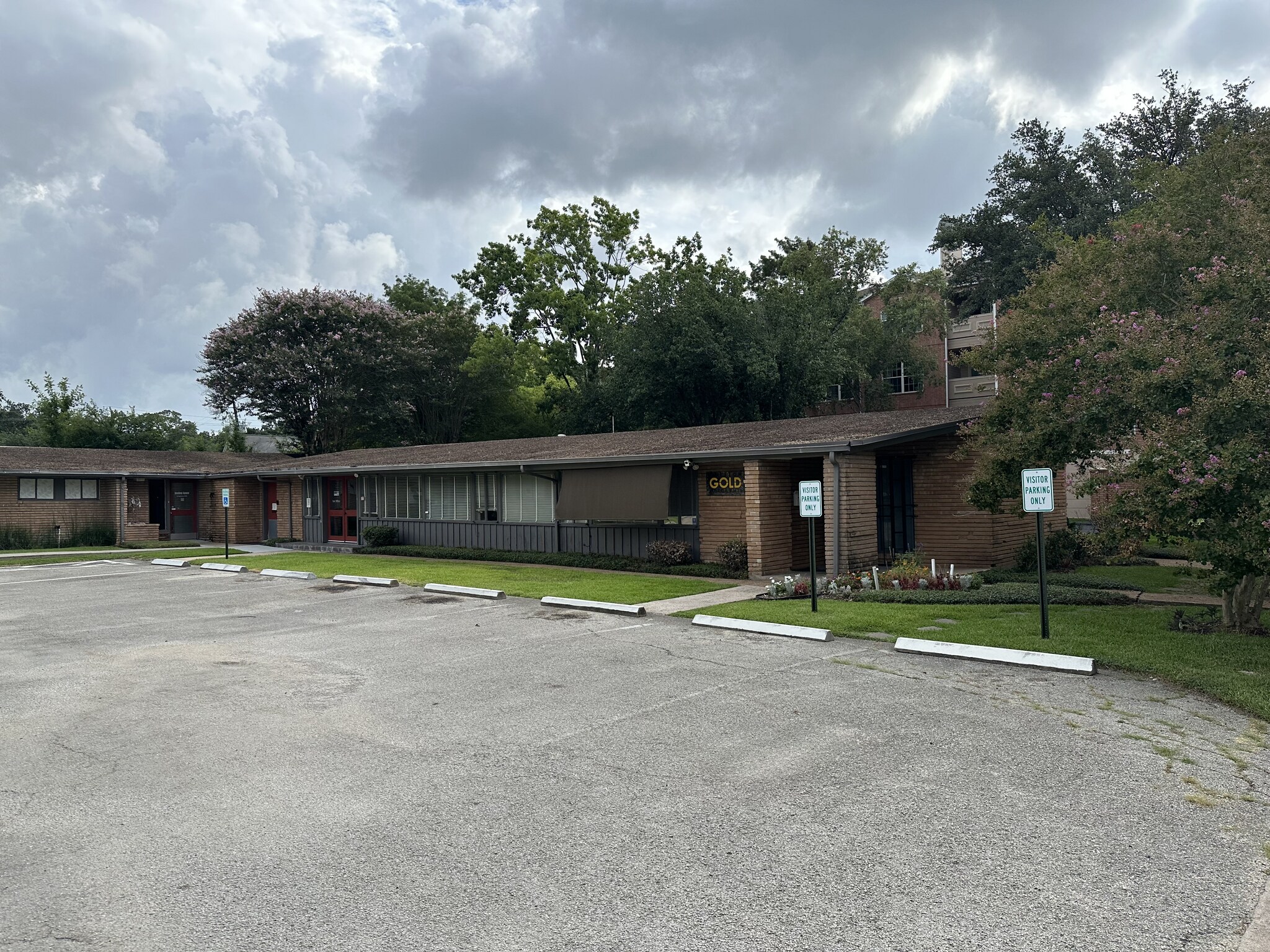 2120 Welch St, Houston, TX à louer Photo principale– Image 1 sur 4