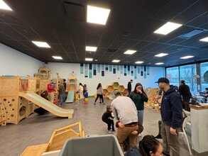 5 Broad St, Stamford, CT à louer Photo intérieure– Image 2 sur 7