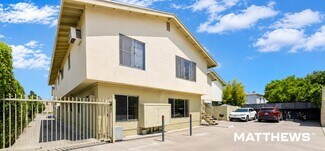 Plus de détails pour 13520 Victory Blvd, Van Nuys, CA - Logement à vendre