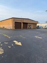 7330 Duvan Dr, Tinley Park, IL à louer Photo intérieure– Image 2 sur 20