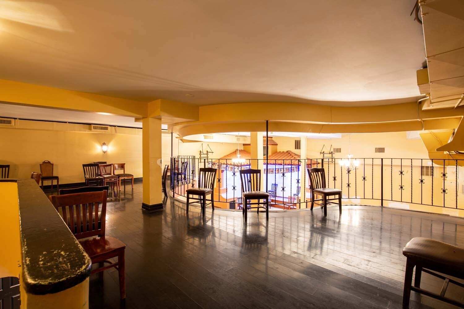 2501-2511 Wilshire Blvd, Los Angeles, CA à louer Photo intérieure– Image 1 sur 12