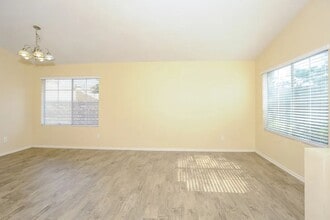 39945 Milan Dr, Palmdale, CA à louer Plan d’étage– Image 1 sur 9