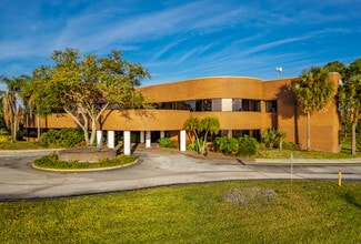 Plus de détails pour 13575 58th St N, Clearwater, FL - Bureau à vendre