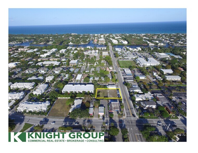 655 George Bush Blvd, Delray Beach, FL à vendre - Photo de l’immeuble – Image 2 sur 2