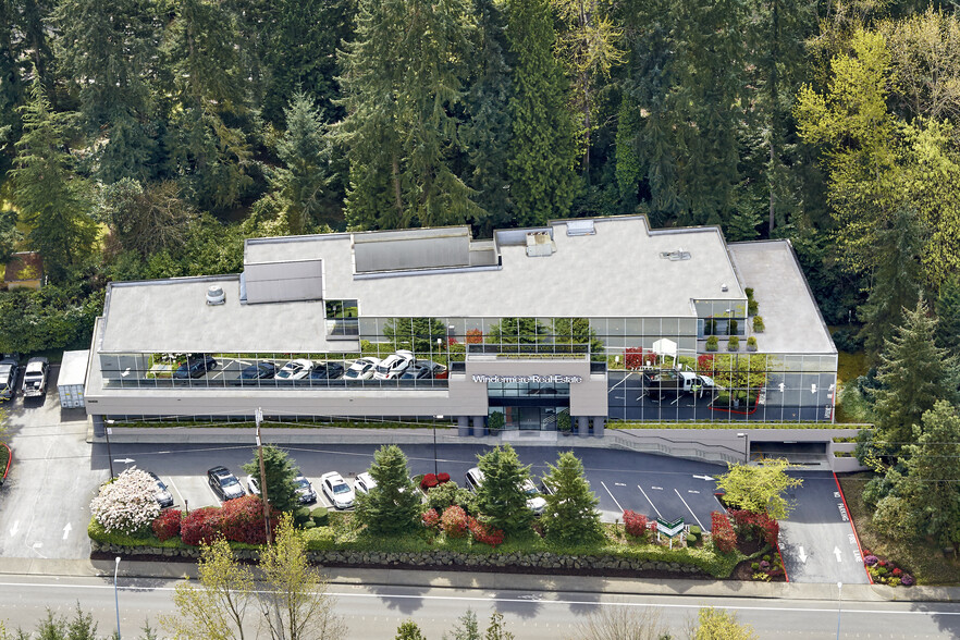 14405 SE 36th St, Bellevue, WA à louer - Photo de l’immeuble – Image 3 sur 7