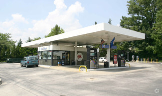 Plus de détails pour 501 W Lancaster Ave, Radnor, PA - Local commercial à louer