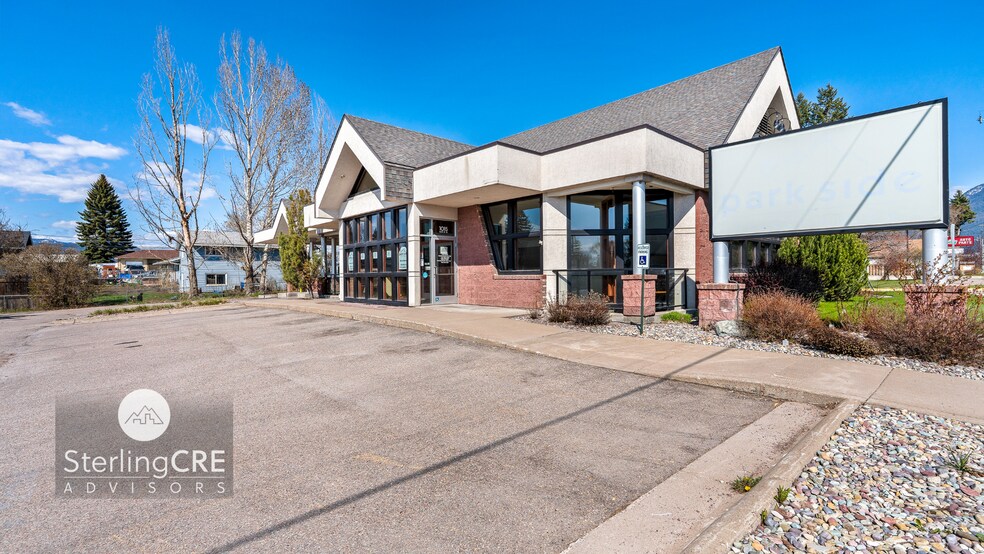 1015 9th St W, Columbia Falls, MT à louer - Photo de l’immeuble – Image 1 sur 20