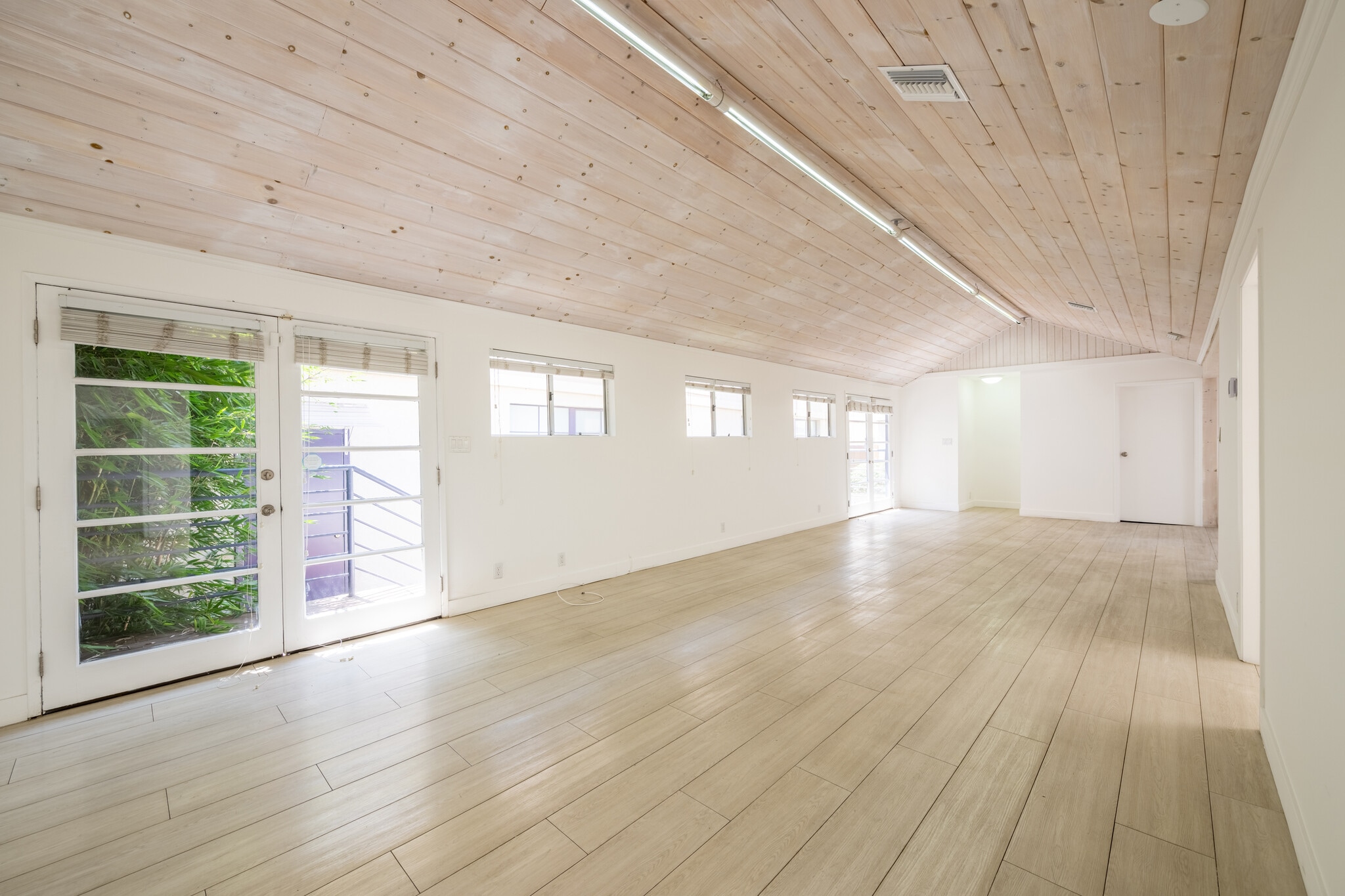 2842-2912 Colorado Ave, Santa Monica, CA à louer Photo intérieure– Image 1 sur 16