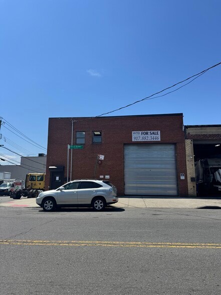 149-18 Guy R Brewer Blvd, Jamaica, NY à vendre - Photo de l’immeuble – Image 2 sur 7