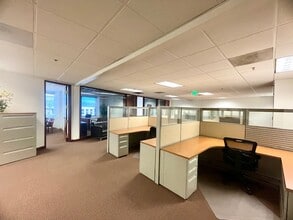 800 N Haven Ave, Ontario, CA à louer Photo intérieure– Image 2 sur 27