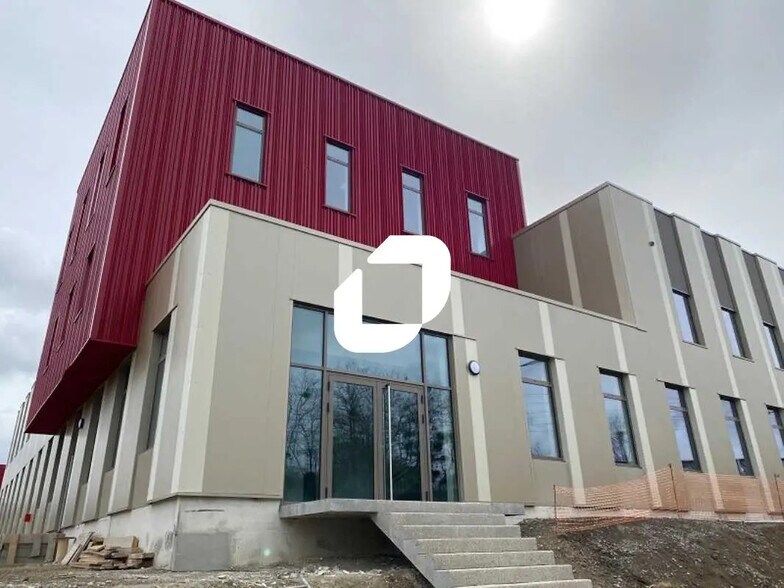 Bureau dans Gennevilliers à vendre - Photo de l’immeuble – Image 2 sur 31