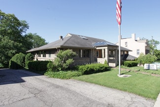 Plus de détails pour 310-312 E Fulton St, Grand Rapids, MI - Bureau à louer