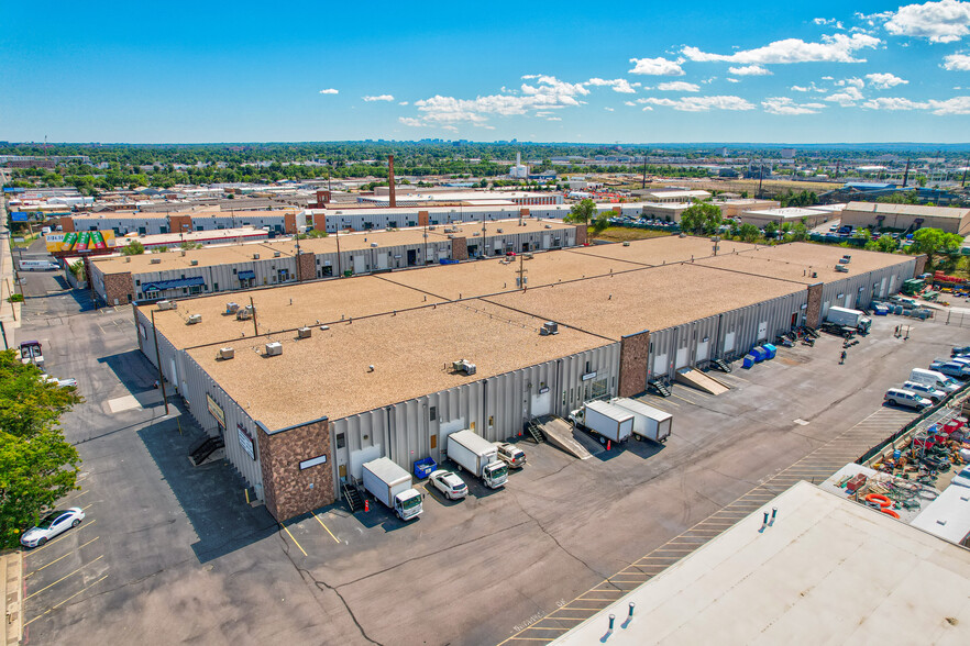 1610 W Evans Ave, Denver, CO à louer - Photo de l’immeuble – Image 3 sur 13