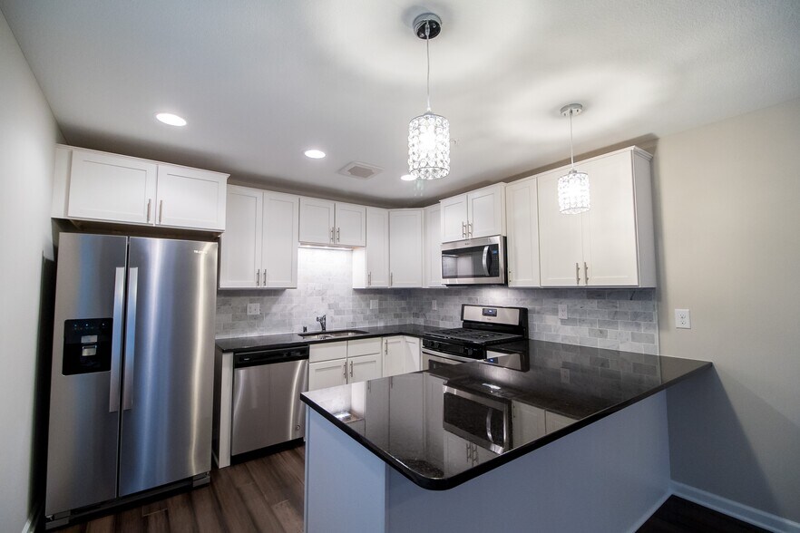 3512 DuPont Ave S, Minneapolis, MN à vendre - Photo intérieure – Image 3 sur 6