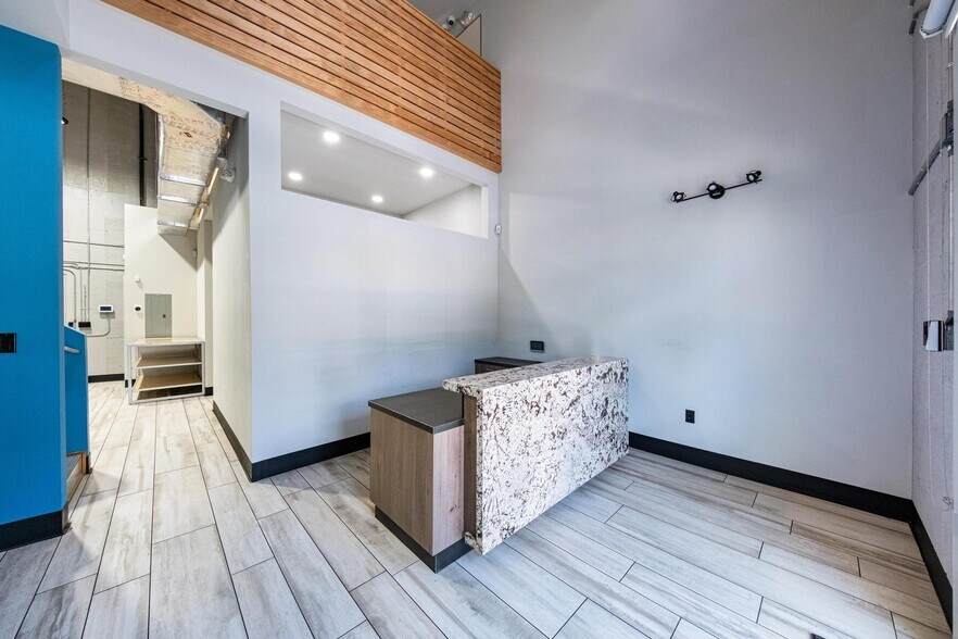 3305 SW 37th Ave, Miami, FL à vendre - Photo de l’immeuble – Image 3 sur 124