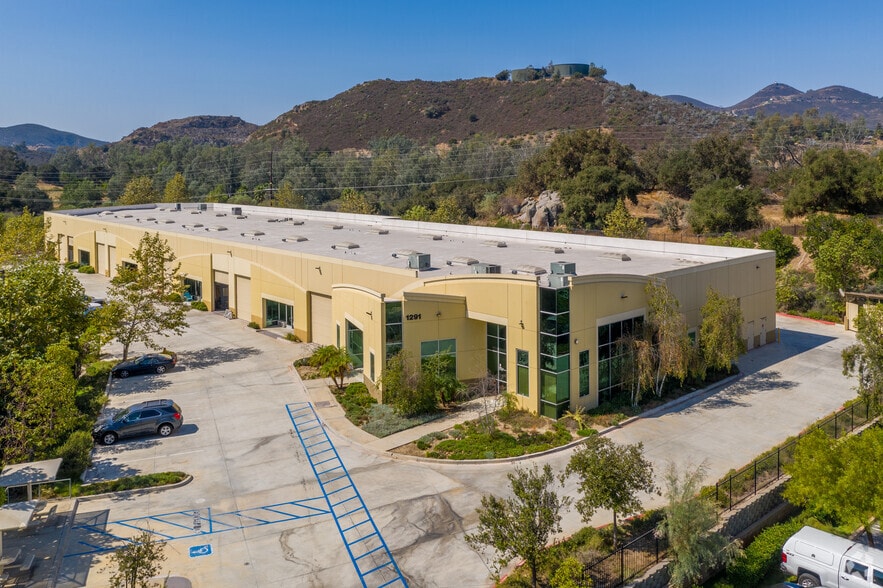 1291 Pacific Oaks Pl, Escondido, CA à louer - Aérien – Image 3 sur 13