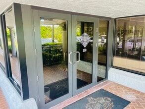 7940 N Federal Hwy, Boca Raton, FL à louer Photo intérieure– Image 2 sur 8