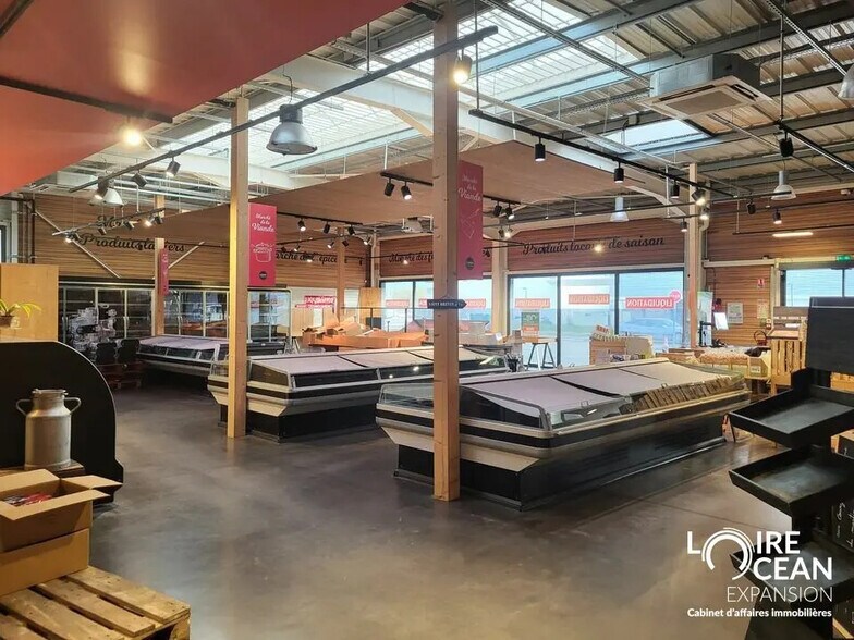 Local commercial dans Pornic à louer - Photo de l’immeuble – Image 2 sur 7