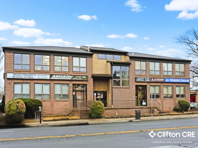 433 N Broad St, Elizabeth, NJ à louer - Photo principale – Image 1 sur 7