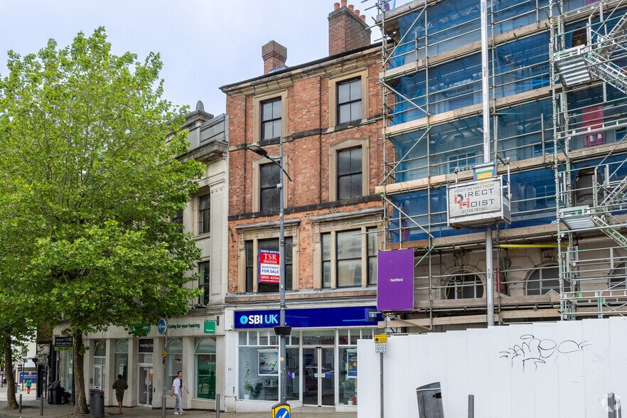 38A Queen Sq, Wolverhampton à vendre - Photo de l’immeuble – Image 2 sur 2