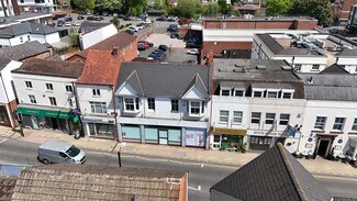Plus de détails pour 21-23 The Square, Kenilworth - Local commercial à louer