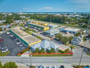 319 SE Florida St, Stuart, FL - VUE AÉRIENNE  vue de carte - Image1