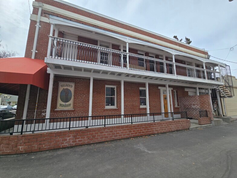 55 5th St, Gilroy, CA à vendre - Photo de l’immeuble – Image 3 sur 26