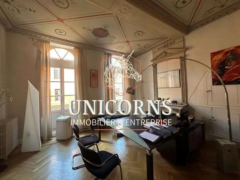 Bureau dans Toulouse à louer - Photo de l’immeuble – Image 2 sur 4