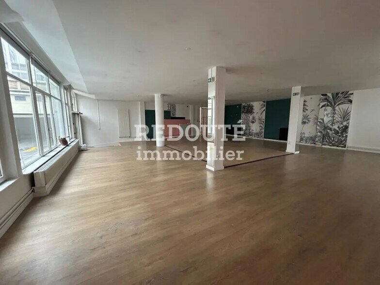 Bureau dans Reims à louer - Photo de l’immeuble – Image 3 sur 7