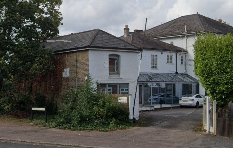 116 Palmerston Rd, Buckhurst Hill à louer - Photo de l’immeuble – Image 3 sur 3