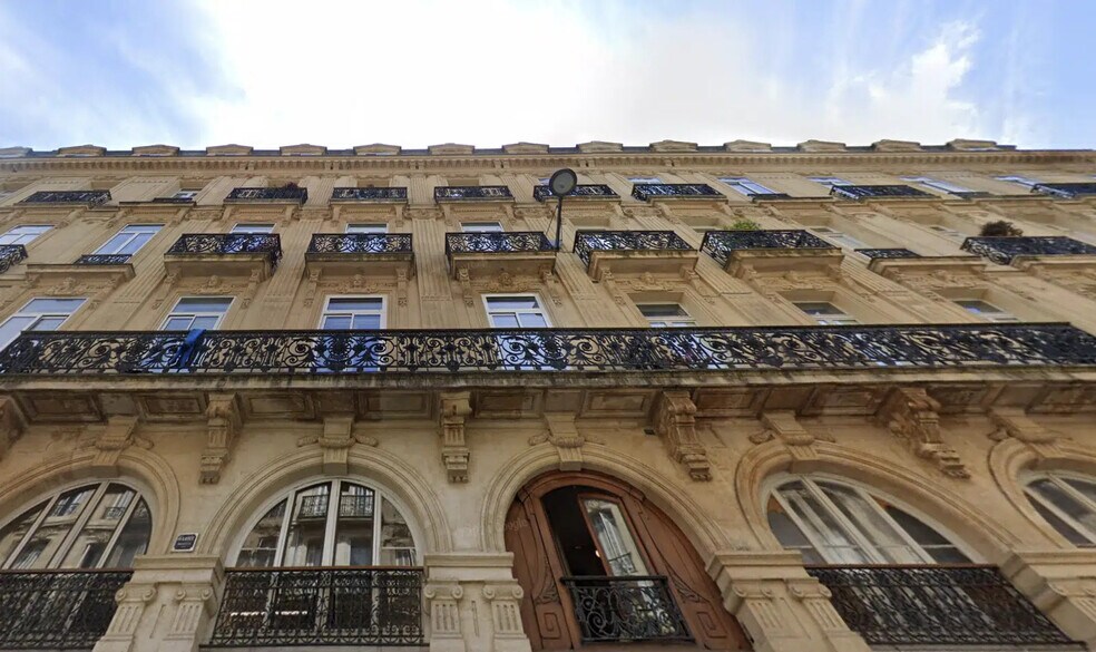 Bureau dans Bordeaux à vendre - Photo de l’immeuble – Image 1 sur 9