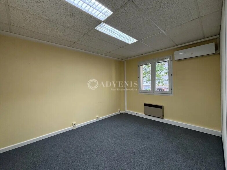 Bureau dans Orléans à louer - Photo de l’immeuble – Image 3 sur 12