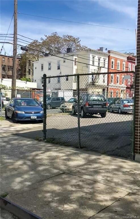 31 Mount Vernon Ave, Mount Vernon, NY à vendre Photo principale– Image 1 sur 8